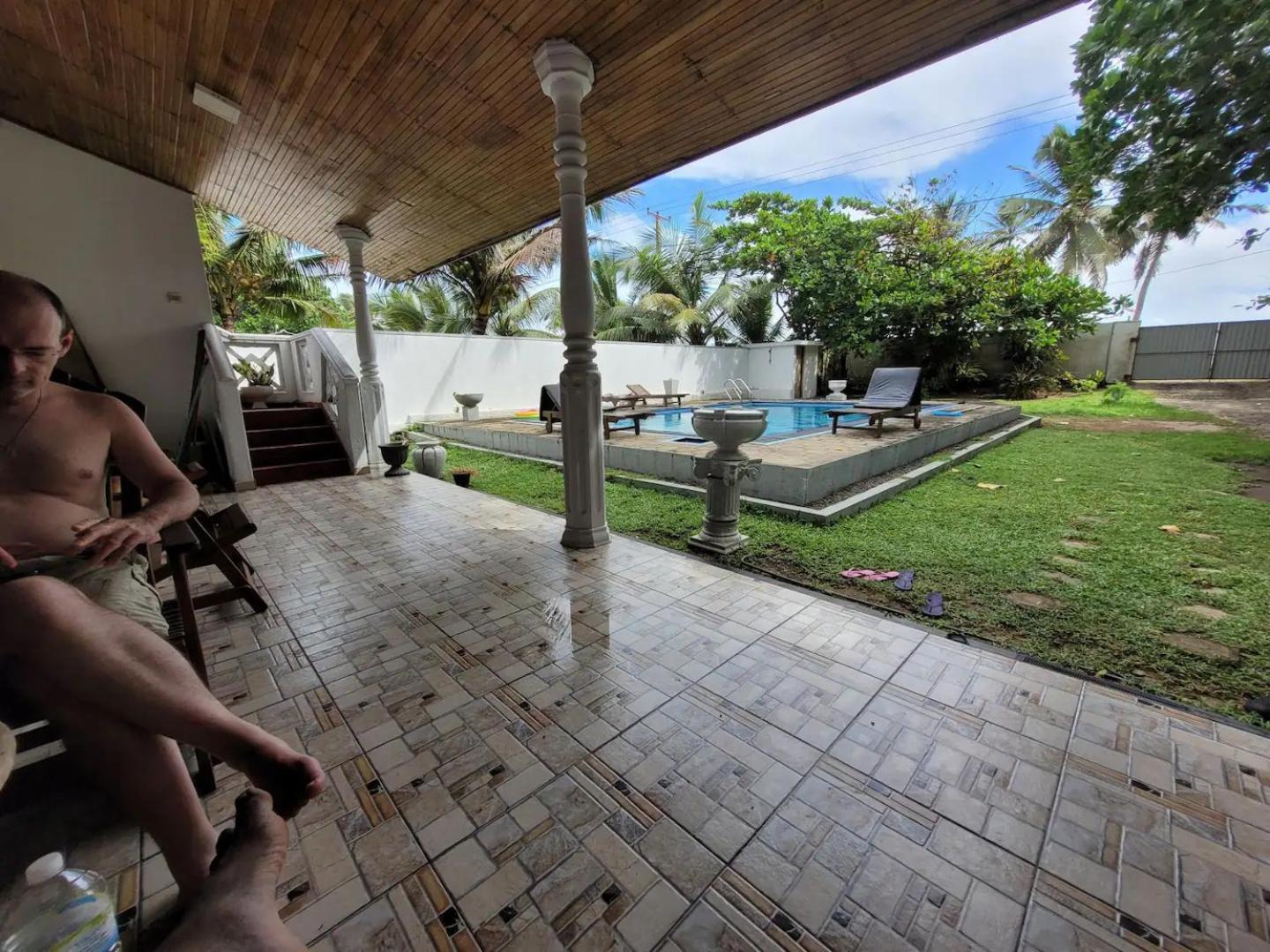 Villa Sea Sprays Hikkaduwa Exterior photo